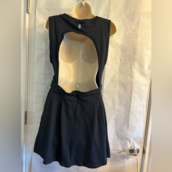 Free People Movement Easy Does It Black athletic mini Dress NWT Sz-L AA1 - Picture 6 of 15